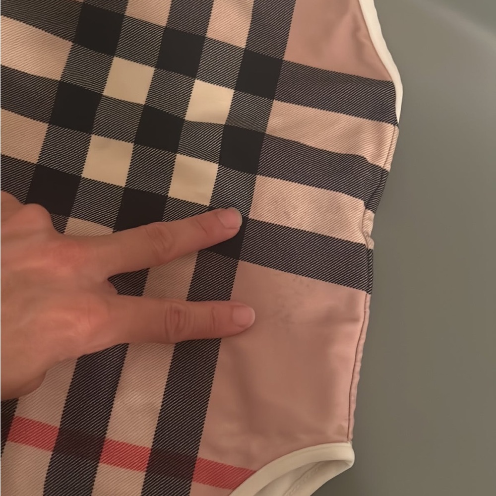 Toddler BURBERRY swimsuit - Picture 5 of 5